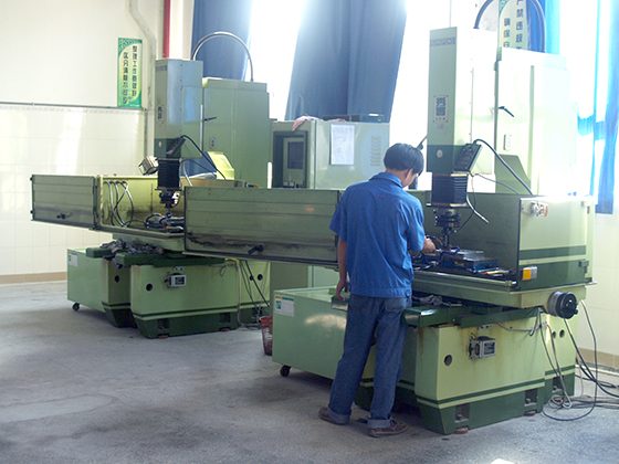 模具车间 模具车间